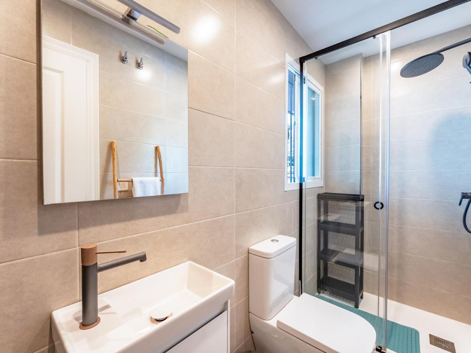 Pass The Keys Stylish 3 Bed Flat In Pacos Lägenhet *