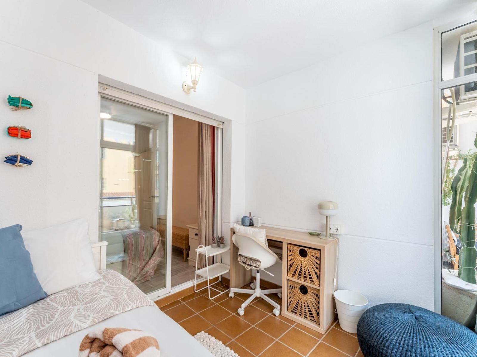 Pass The Keys Stylish 3 Bed Flat In Pacos Lägenhet Fuengirola